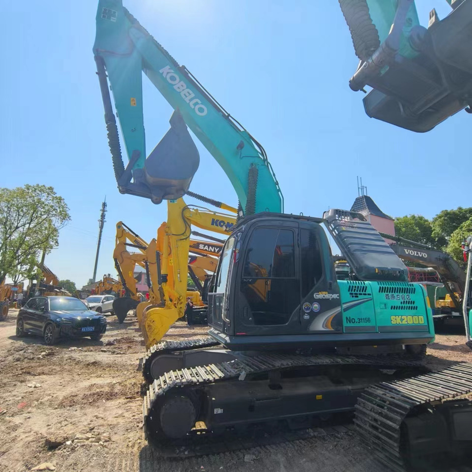 KOBELCO SK 200D - Máy xúc bánh xích: hình 1 KOBELCO SK 200D - Máy xúc bánh xích: hình 1