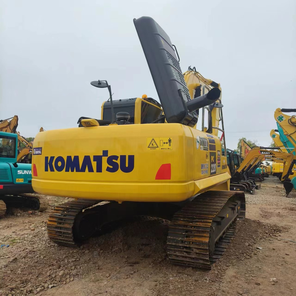 Máy xúc bánh xích KOMATSU PC220-8: hình 6