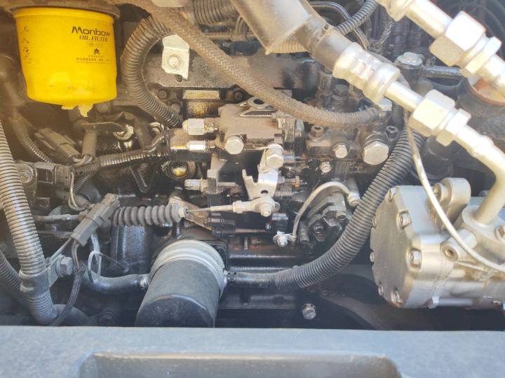 Máy xúc mini KOMATSU PC40: hình 17