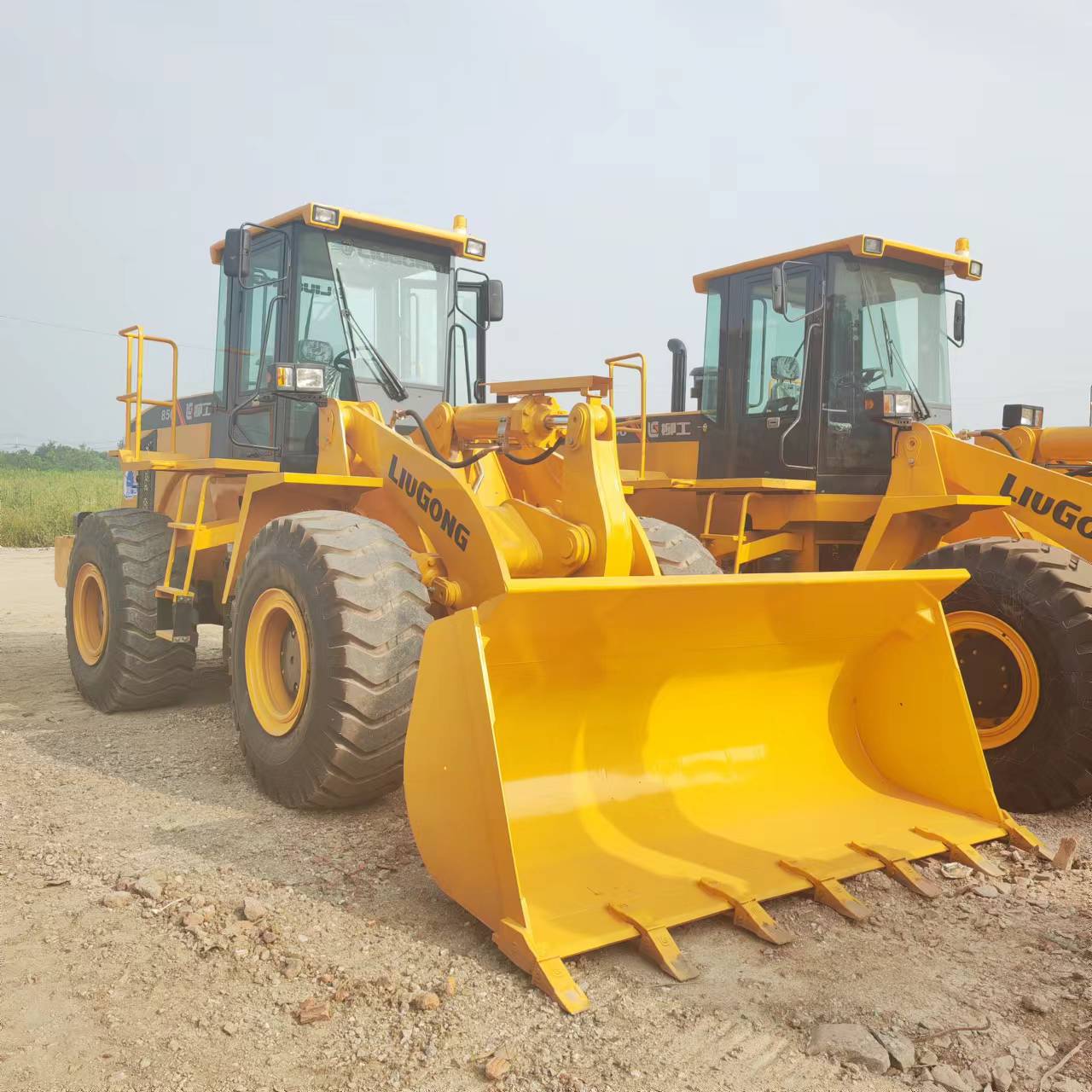 LIUGONG 856 - Máy xúc lật bánh lốp: hình 1 LIUGONG 856 - Máy xúc lật bánh lốp: hình 1