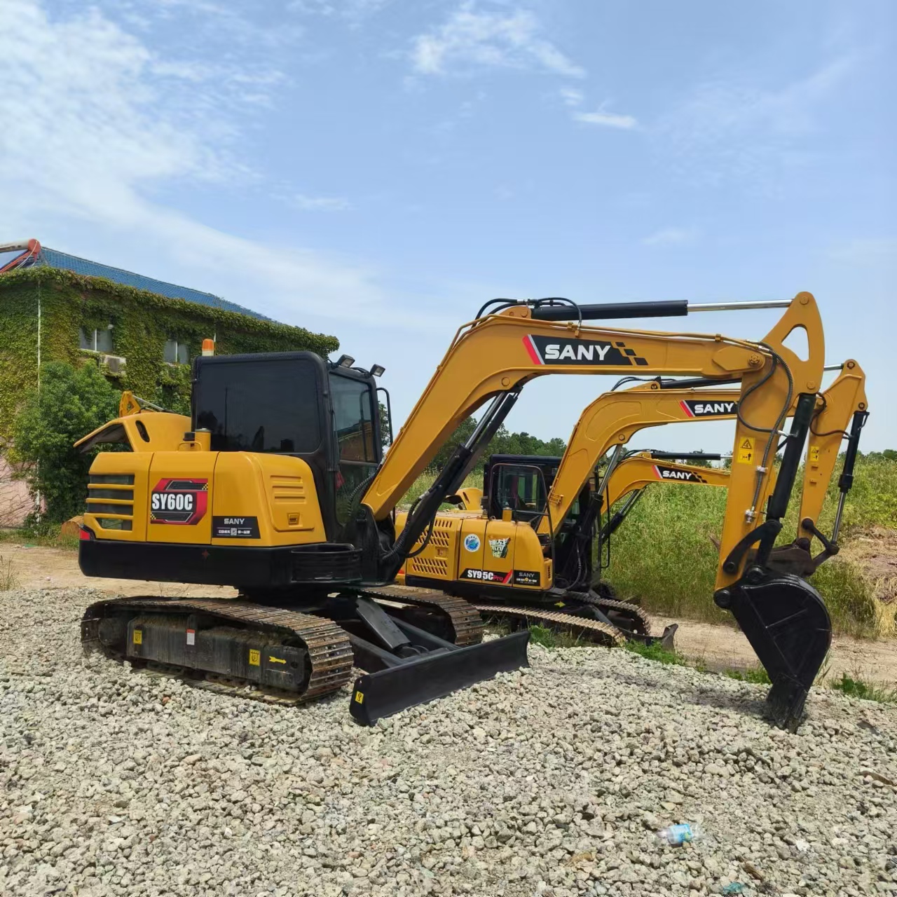 SANY SY60C - Máy xúc bánh xích: hình 4 SANY SY60C - Máy xúc bánh xích: hình 4
