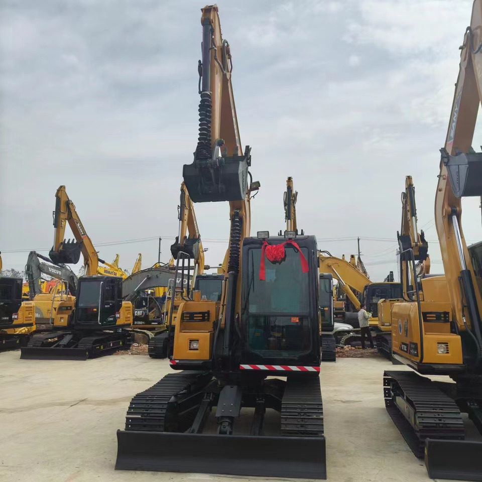 SANY SY75C pro - Máy xúc bánh xích: hình 5 SANY SY75C pro - Máy xúc bánh xích: hình 5