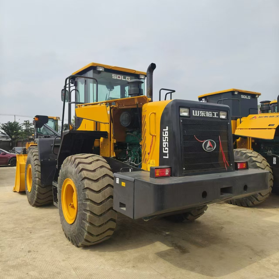 SDLG L956F - Máy xúc lật bánh lốp: hình 4 SDLG L956F - Máy xúc lật bánh lốp: hình 4