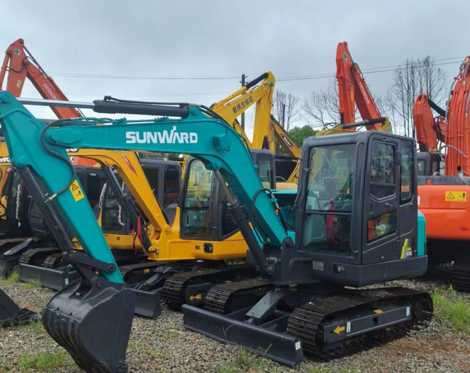 SUNWARD SWE 60E - Máy xúc mini: hình 4 SUNWARD SWE 60E - Máy xúc mini: hình 4