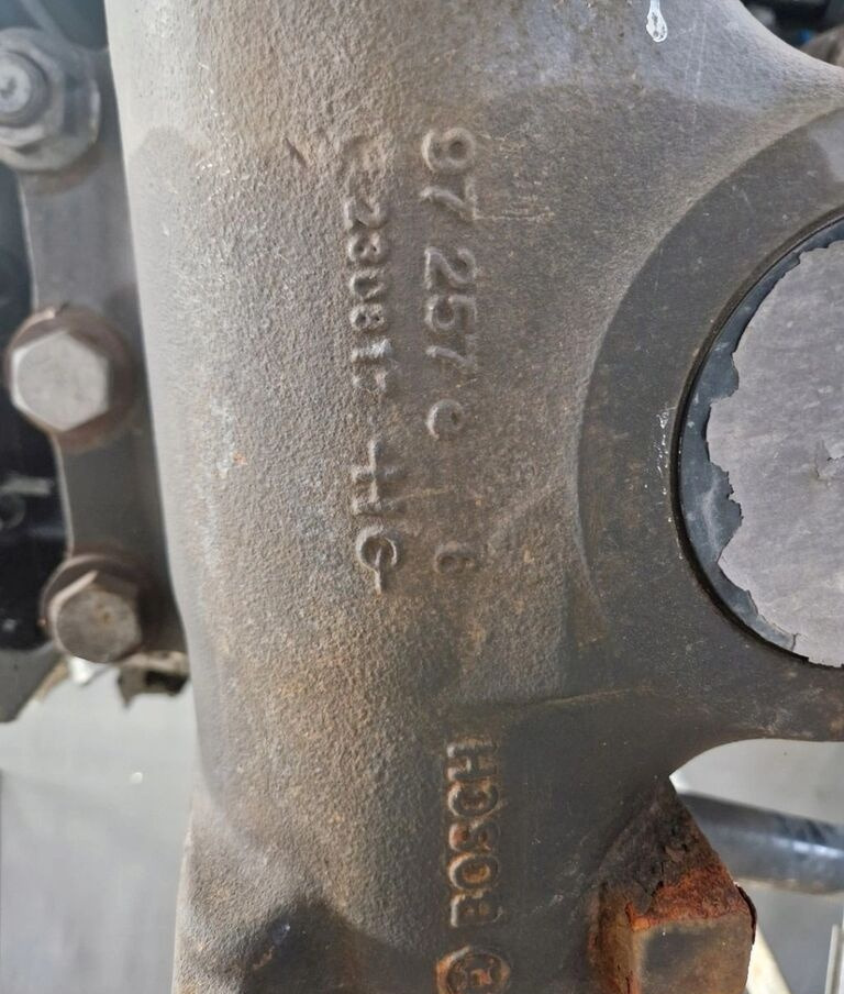 Bosch Renault VOLVO FH 4 RENAULT GAMA RANGE T truck - Cơ cấu lái cho Xe tải: hình 3 Bosch Renault VOLVO FH 4 RENAULT GAMA RANGE T truck - Cơ cấu lái cho Xe tải: hình 3