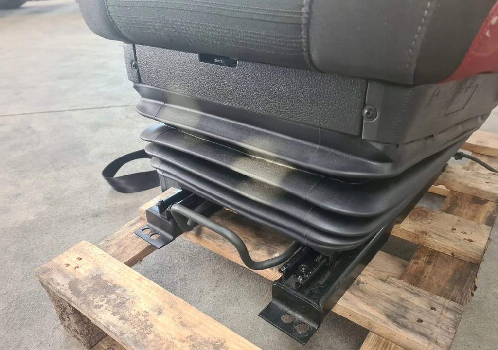 Chỗ ngồi FOTEL PASAŻERA PRAWY PNEUMATYCZNY NISKA PODSTAWA VOLVO FH 4 FM 4: hình 9