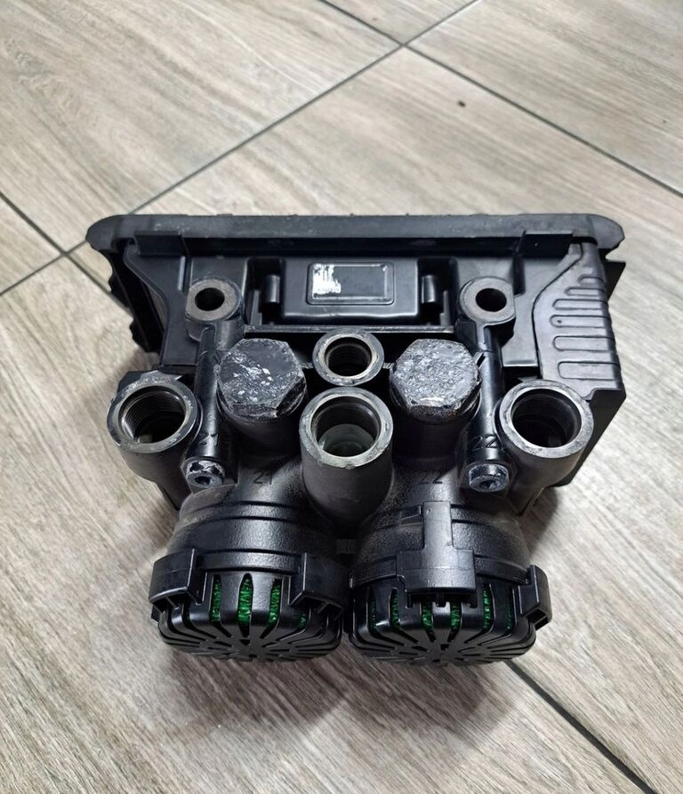 Ford F-MAX CARGO K102879 Ford F-MAX - Van phanh cho Xe tải: hình 1 Ford F-MAX CARGO K102879 Ford F-MAX - Van phanh cho Xe tải: hình 1