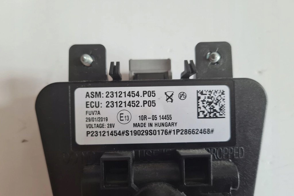 KAMERA PASA RUCHU PRZEDNIA RADAR 23121454 P05 23121452 P05 - Bộ cảm biến: hình 3 KAMERA PASA RUCHU PRZEDNIA RADAR 23121454 P05 23121452 P05 - Bộ cảm biến: hình 3