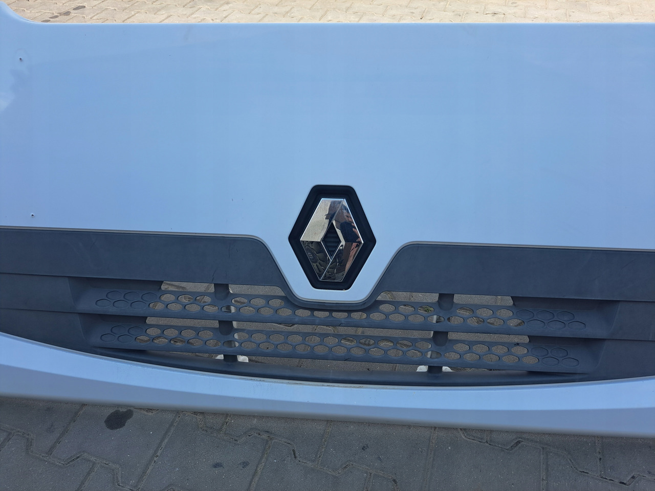 RENAULT MASKA ATRAPA RENAULT PREMIUM LANDER KERAX DXI ORYGINAŁ - Nắp máy cho Xe tải: hình 3 RENAULT MASKA ATRAPA RENAULT PREMIUM LANDER KERAX DXI ORYGINAŁ - Nắp máy cho Xe tải: hình 3