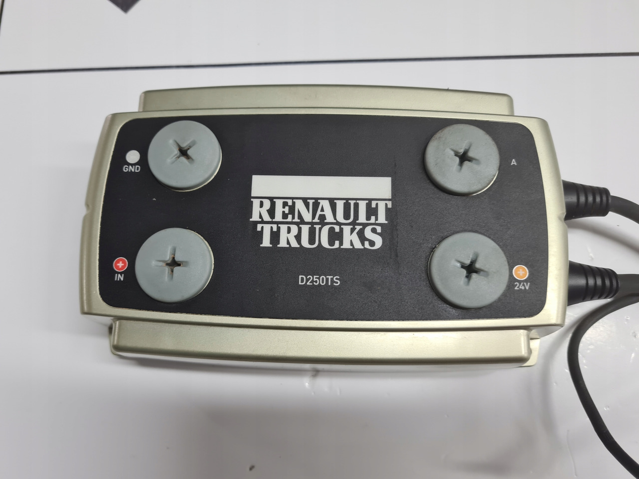 RENAULT REGULATOR NAPIĘCIA AKUMULATORA RENAULT GAMA RANGE T EVO - Linh kiện điện cho Xe tải: hình 2 RENAULT REGULATOR NAPIĘCIA AKUMULATORA RENAULT GAMA RANGE T EVO - Linh kiện điện cho Xe tải: hình 2