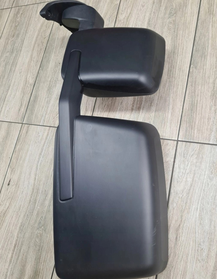 Renault GAMA T C K RANGE - Gương chiếu hậu: hình 5 Renault GAMA T C K RANGE - Gương chiếu hậu: hình 5