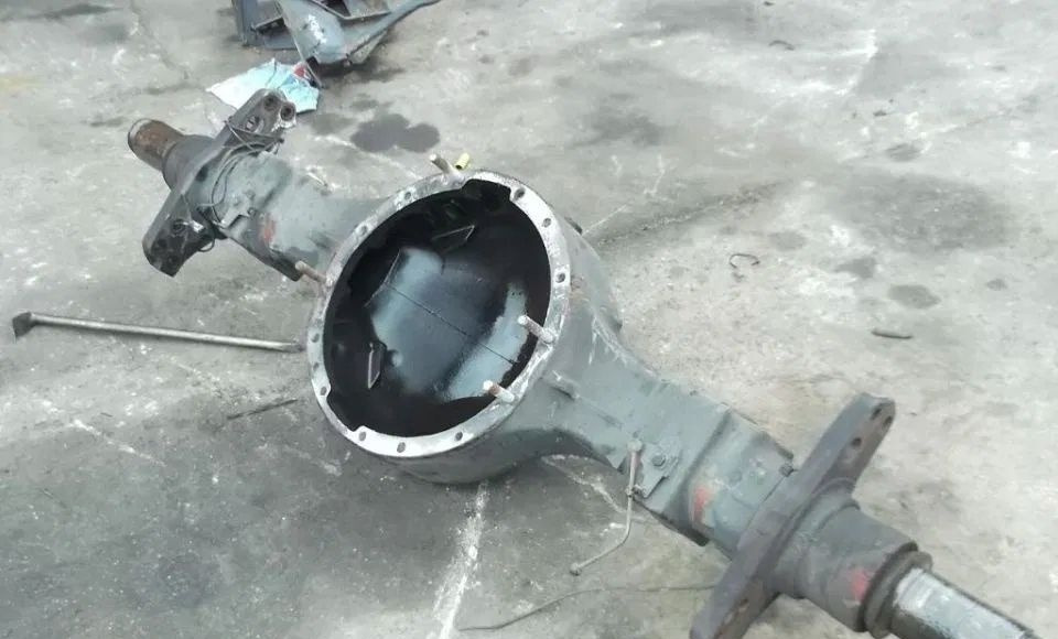 Renault OBUDOWA MOSTU POCHWA RENAULT GAMA T RANGE MS17X 16 ŚRUB Renault - Truyền động cho Xe tải: hình 1 Renault OBUDOWA MOSTU POCHWA RENAULT GAMA T RANGE MS17X 16 ŚRUB Renault - Truyền động cho Xe tải: hình 1