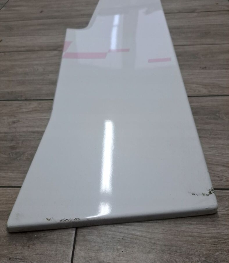 Renault SPOILER OWIEWKA LEWA KABINY RENAULT RANGE GAMA T RANGE - Khí động học/ Spoiler cho Xe tải: hình 4 Renault SPOILER OWIEWKA LEWA KABINY RENAULT RANGE GAMA T RANGE - Khí động học/ Spoiler cho Xe tải: hình 4