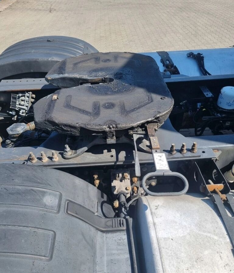 SAF FH FM 9 12 13 4 21587561 Volvo - Khớp nối bánh xe thứ năm cho Xe tải: hình 4 SAF FH FM 9 12 13 4 21587561 Volvo - Khớp nối bánh xe thứ năm cho Xe tải: hình 4