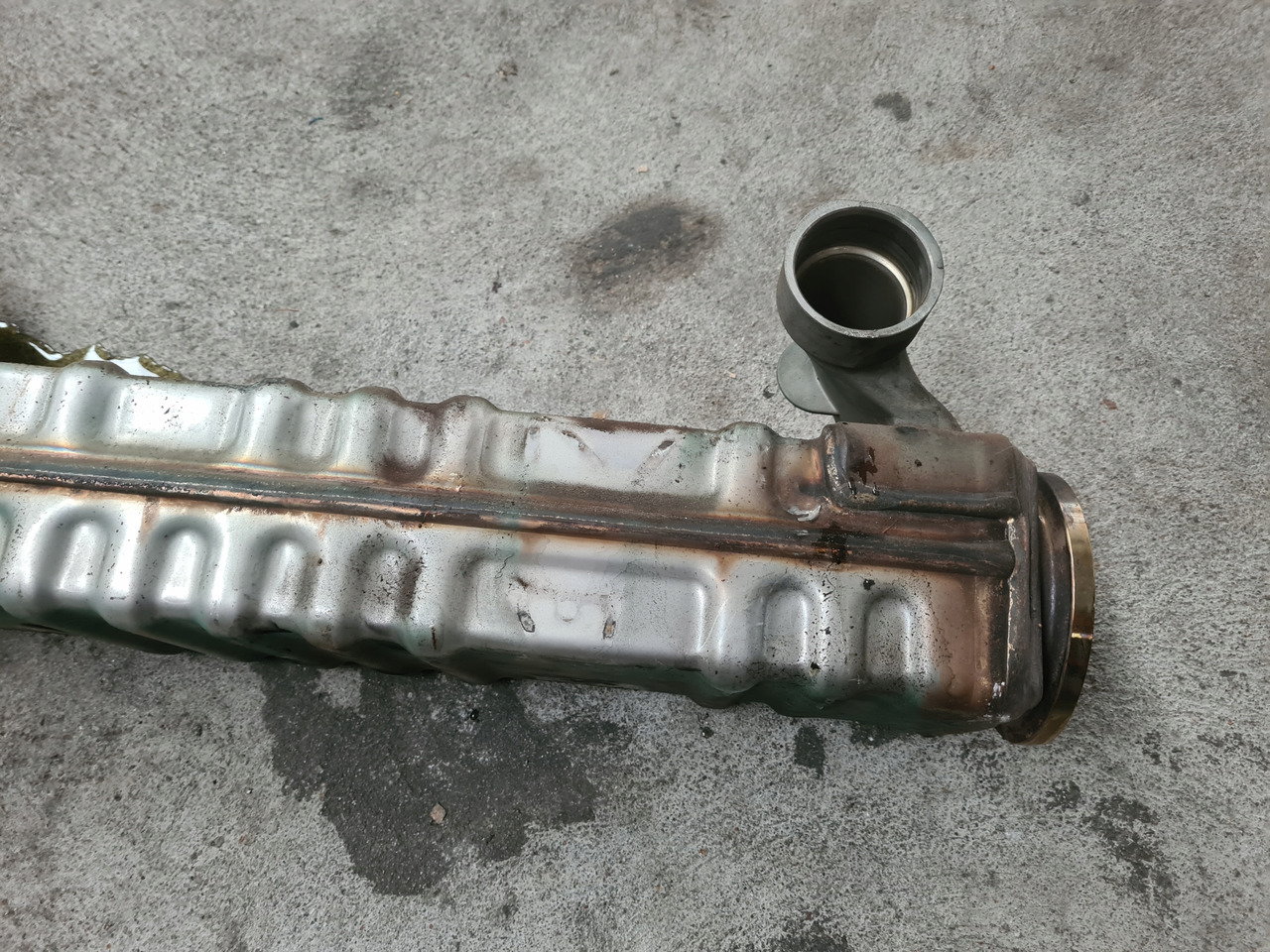 VOLVO 21944868 - Bộ làm mát EGR: hình 4 VOLVO 21944868 - Bộ làm mát EGR: hình 4