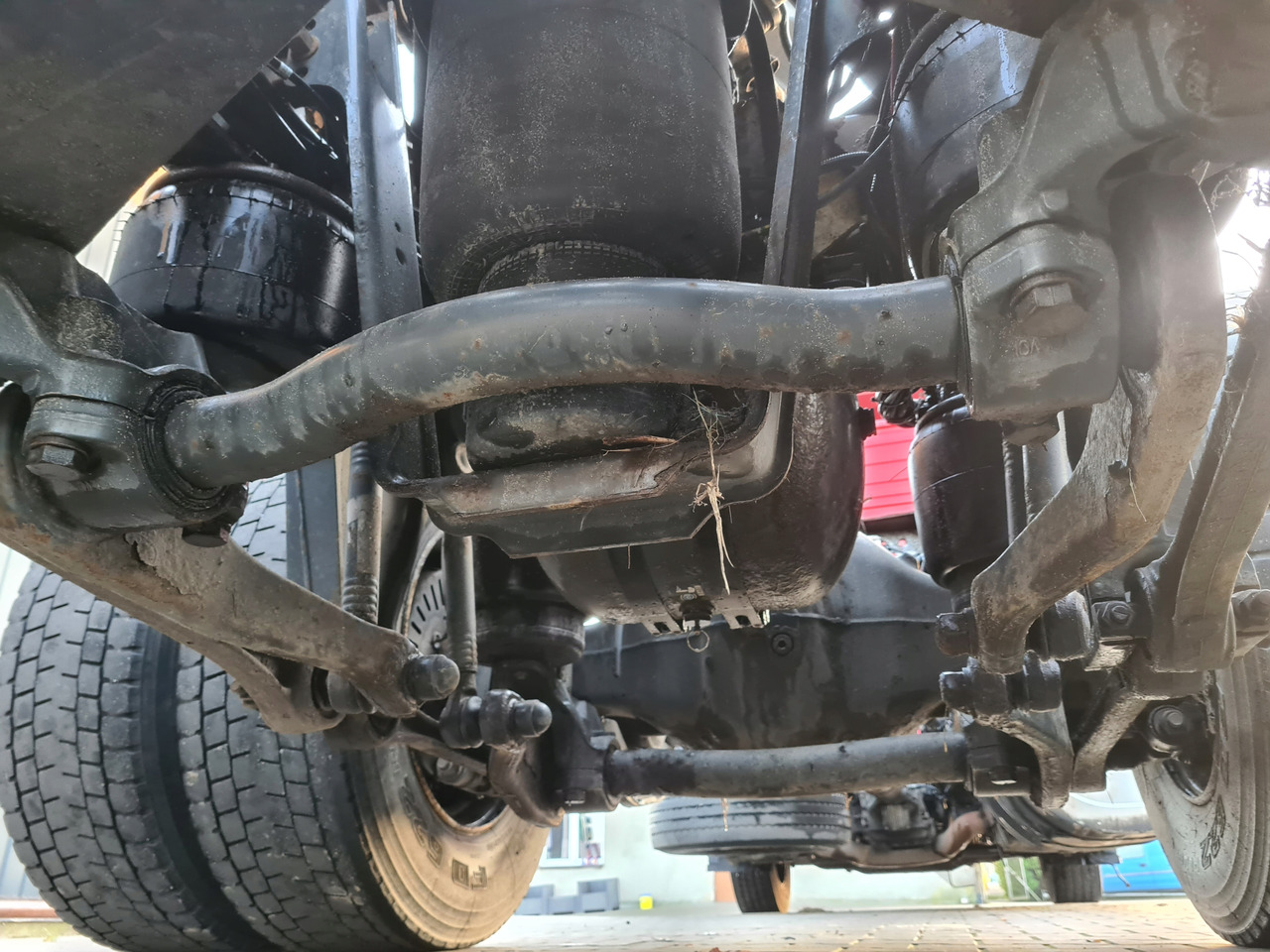 VOLVO DRĄŻEK STABILIZATOR TYŁ VOLVO FH 4 FM 4 FMX FH 5 FM 5 6x2 6x4 65MM - Thanh cân bằng xe bán tải cho Xe tải: hình 1 VOLVO DRĄŻEK STABILIZATOR TYŁ VOLVO FH 4 FM 4 FMX FH 5 FM 5 6x2 6x4 65MM - Thanh cân bằng xe bán tải cho Xe tải: hình 1