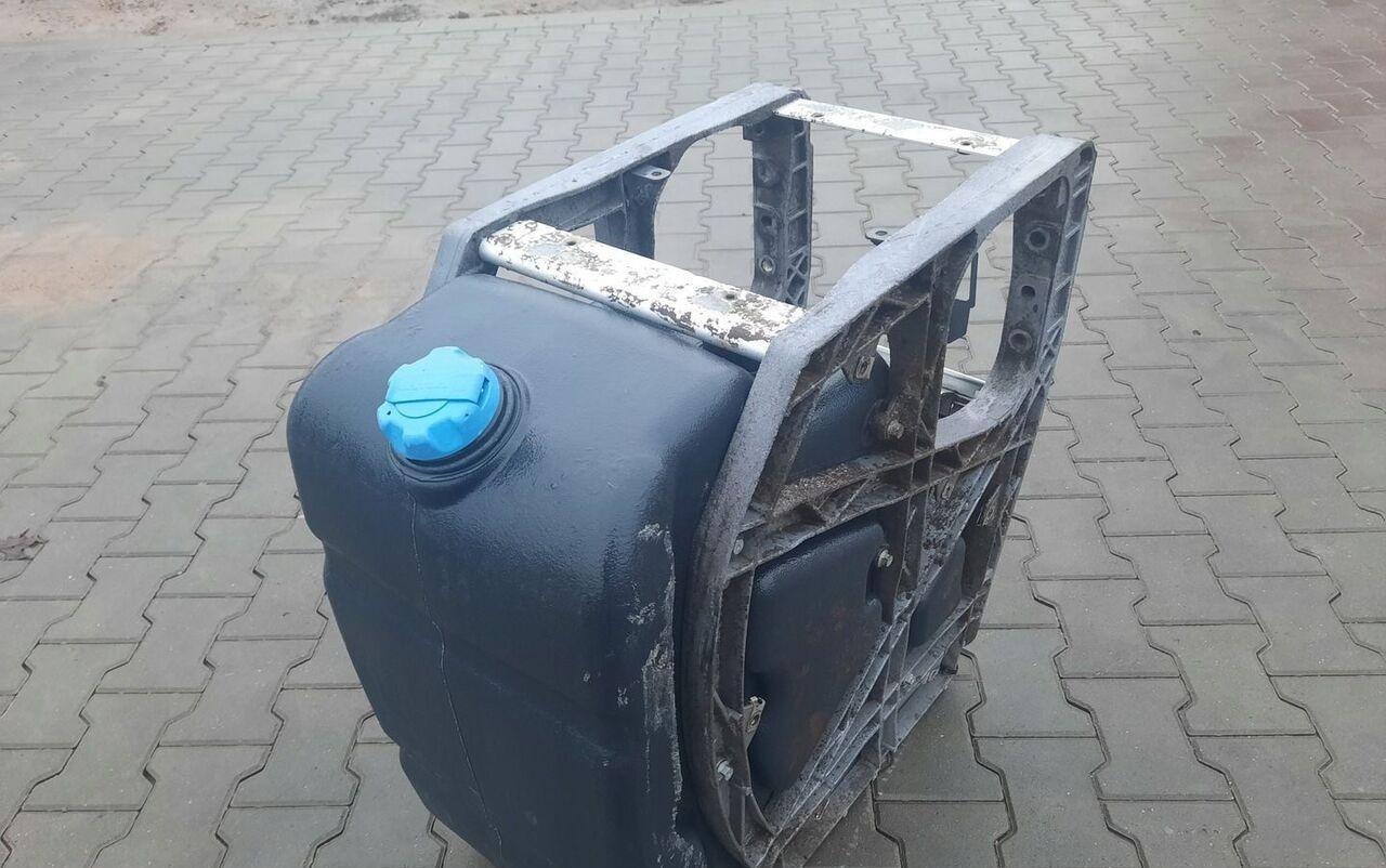 VOLVO ZBIORNIK ADBLUE RENAULT GAMA RANGE K C T VOLVO FH 4 FM 4 FMX FH 5 FM 5 - Bình AdBlue cho Xe tải: hình 2 VOLVO ZBIORNIK ADBLUE RENAULT GAMA RANGE K C T VOLVO FH 4 FM 4 FMX FH 5 FM 5 - Bình AdBlue cho Xe tải: hình 2