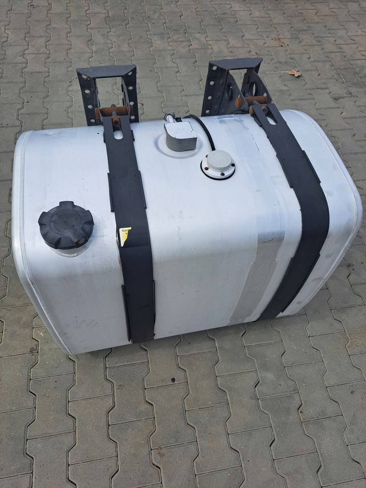 VOLVO ZBIORNIK PALIWA RENAULT GAMA RANGE T VOLVO FH 4 FM 4 90/70/70 365L - Bình nhiên liệu cho Xe tải: hình 1 VOLVO ZBIORNIK PALIWA RENAULT GAMA RANGE T VOLVO FH 4 FM 4 90/70/70 365L - Bình nhiên liệu cho Xe tải: hình 1