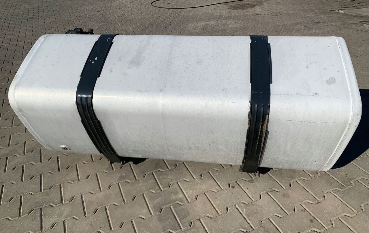 VOLVO ZBIORNIK PALIWA VOLVO FH 4 5 RENAULT GAMA T LOW DECK 150x69x56 22038784 - Bình nhiên liệu cho Xe tải: hình 2 VOLVO ZBIORNIK PALIWA VOLVO FH 4 5 RENAULT GAMA T LOW DECK 150x69x56 22038784 - Bình nhiên liệu cho Xe tải: hình 2