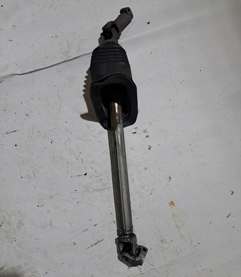 Volvo DRĄŻEK KOLUMNY KIEROWNICZEJ DO KABINY VOLVO FH 4 - Lái cho Xe tải: hình 1 Volvo DRĄŻEK KOLUMNY KIEROWNICZEJ DO KABINY VOLVO FH 4 - Lái cho Xe tải: hình 1
