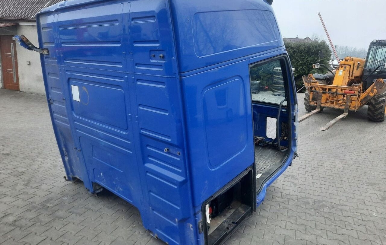 Volvo FH 12 13 - Cabin cho Xe tải: hình 5 Volvo FH 12 13 - Cabin cho Xe tải: hình 5