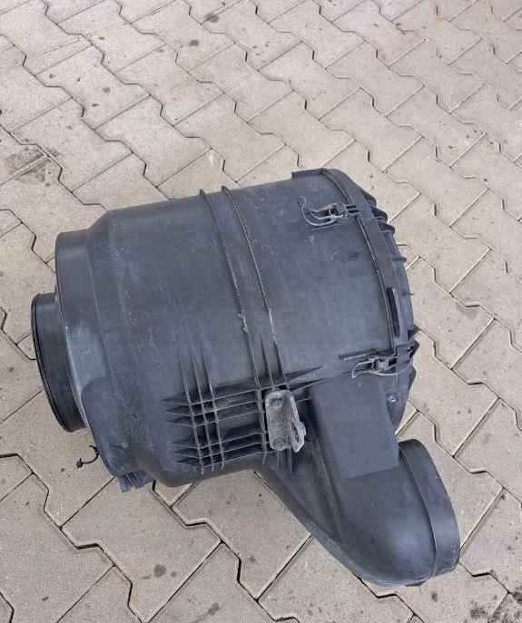Volvo OBUDOWA FILTRA POWIETRZA VOLVO FH 5 EURO 6 - Bộ lọc gió cho Xe tải: hình 3 Volvo OBUDOWA FILTRA POWIETRZA VOLVO FH 5 EURO 6 - Bộ lọc gió cho Xe tải: hình 3