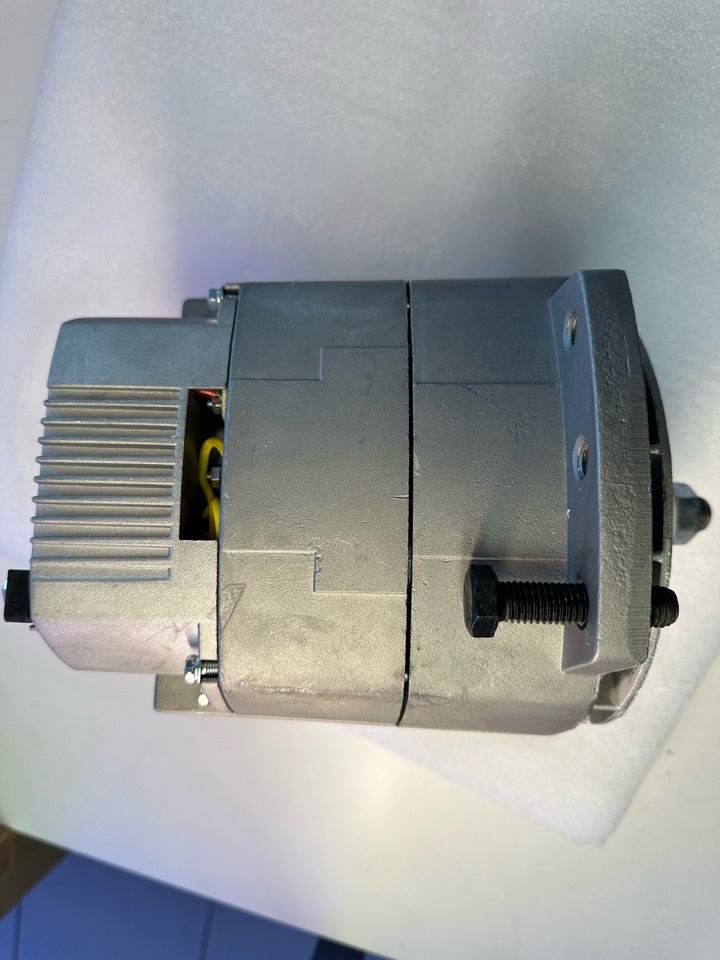 Woda Case combine - Máy phát điện cho Xe tải: hình 3 Woda Case combine - Máy phát điện cho Xe tải: hình 3