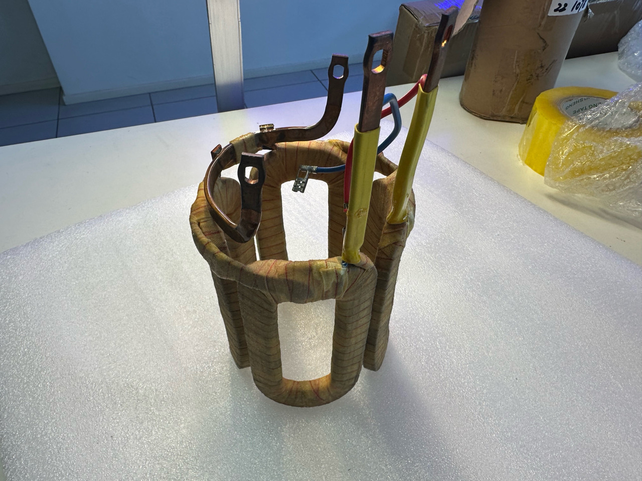 Woda field coil Bosch - Bộ đề cho Xe tải: hình 2 Woda field coil Bosch - Bộ đề cho Xe tải: hình 2