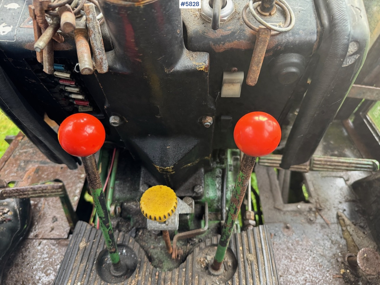 Máy cày 1978 John Deere 1630 w/ front loader.: hình 20 Máy cày 1978 John Deere 1630 w/ front loader.: hình 20