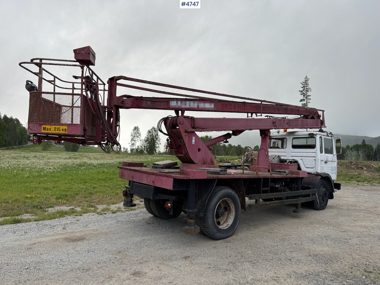 Nền bục trên không gắn trên xe tải 1979 Volvo F 613 w/lift: hình 9