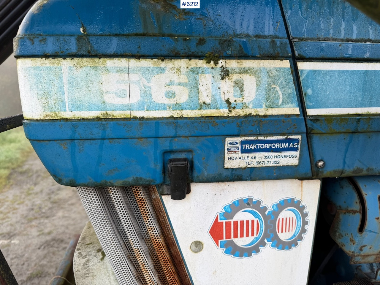 1982 Ford 5610 w/ front loader. - Máy cày: hình 4 1982 Ford 5610 w/ front loader. - Máy cày: hình 4