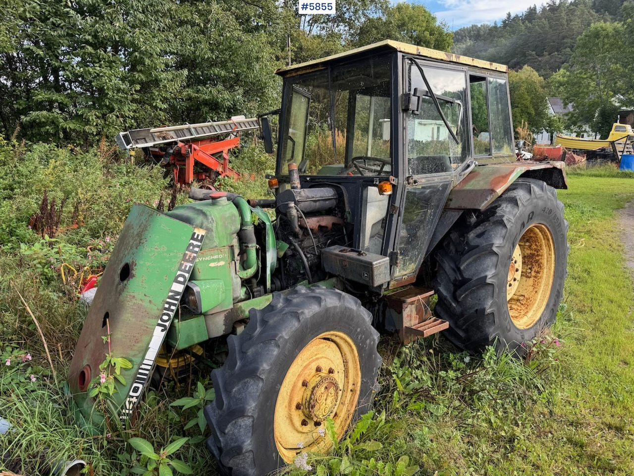 1982 John Deere 1140 with front loader and a parts tractor - Máy cày: hình 3 1982 John Deere 1140 with front loader and a parts tractor - Máy cày: hình 3