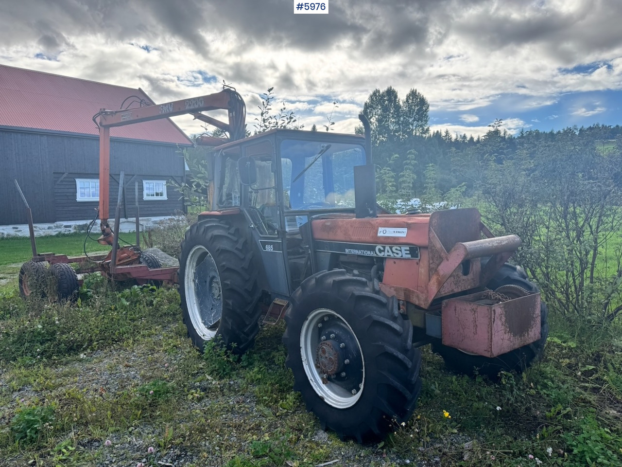 1985 Case International 685 with Log Trailer - Máy cày: hình 2 1985 Case International 685 with Log Trailer - Máy cày: hình 2