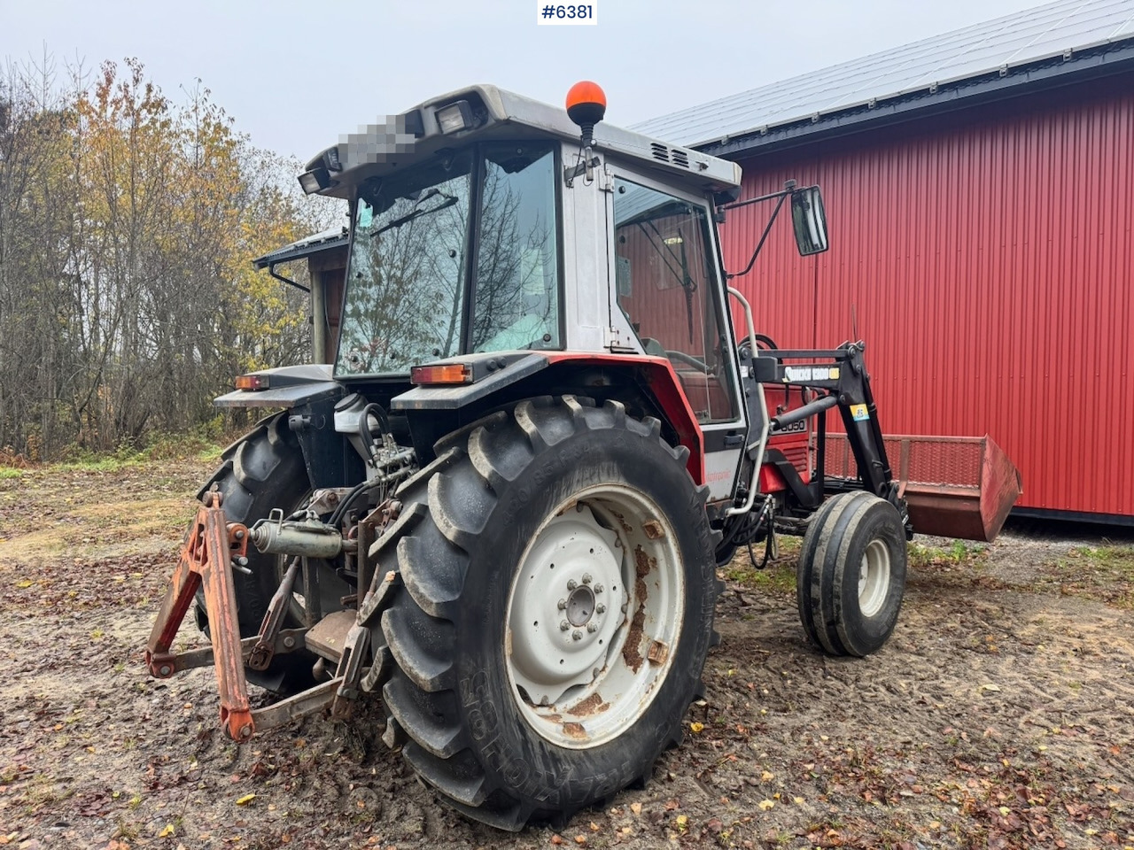 1987 Massey Ferguson 3050 w/ Front loader and twin wheels. - Máy cày: hình 5 1987 Massey Ferguson 3050 w/ Front loader and twin wheels. - Máy cày: hình 5