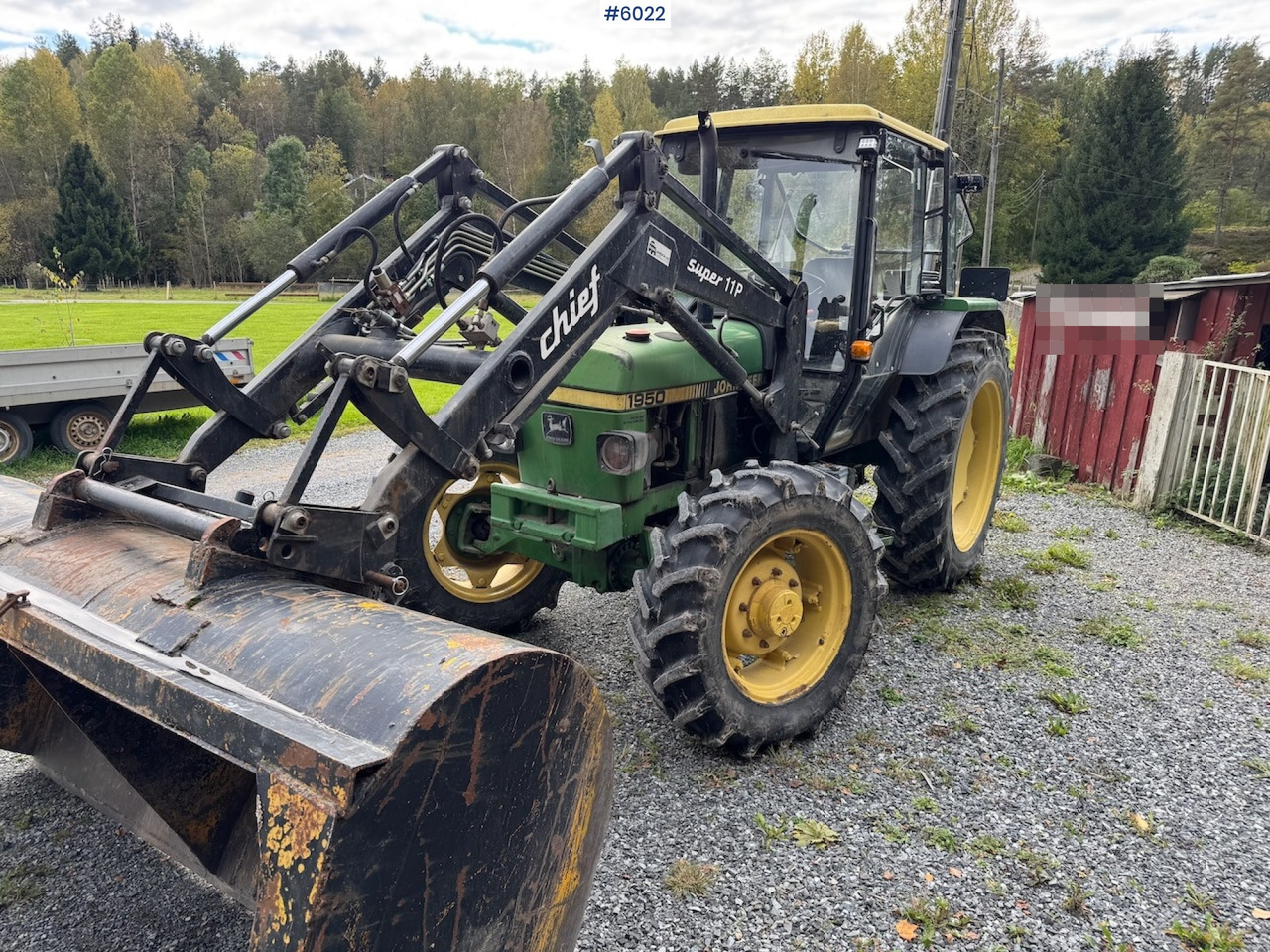 1990 John Deere 1950 Power Synchron w/ front loader. - Máy cày: hình 2 1990 John Deere 1950 Power Synchron w/ front loader. - Máy cày: hình 2