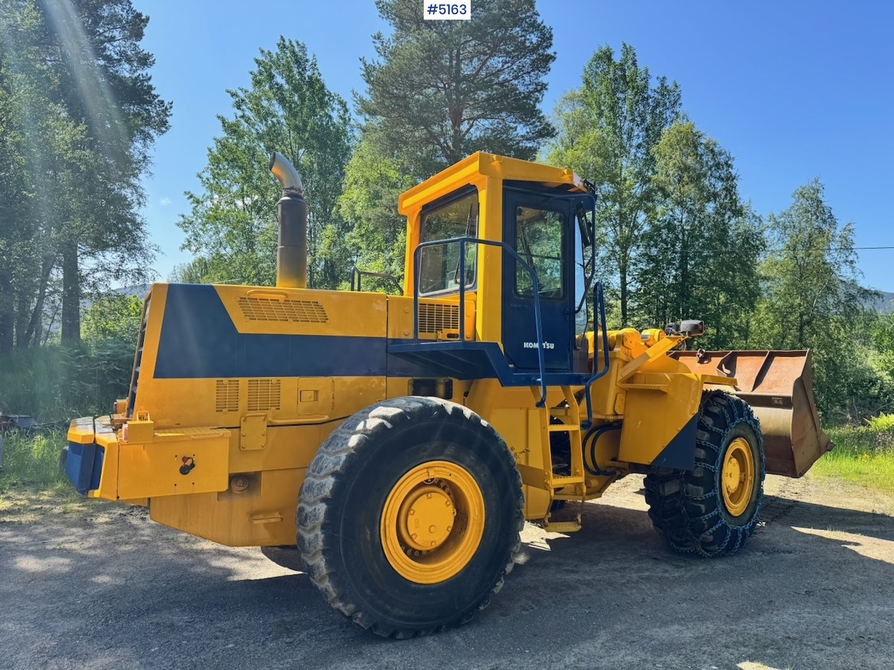 1994 Komatsu WA420-1 Wheel Loader w/ Bucket. 7200 hours! - Máy xúc lật bánh lốp: hình 5 1994 Komatsu WA420-1 Wheel Loader w/ Bucket. 7200 hours! - Máy xúc lật bánh lốp: hình 5