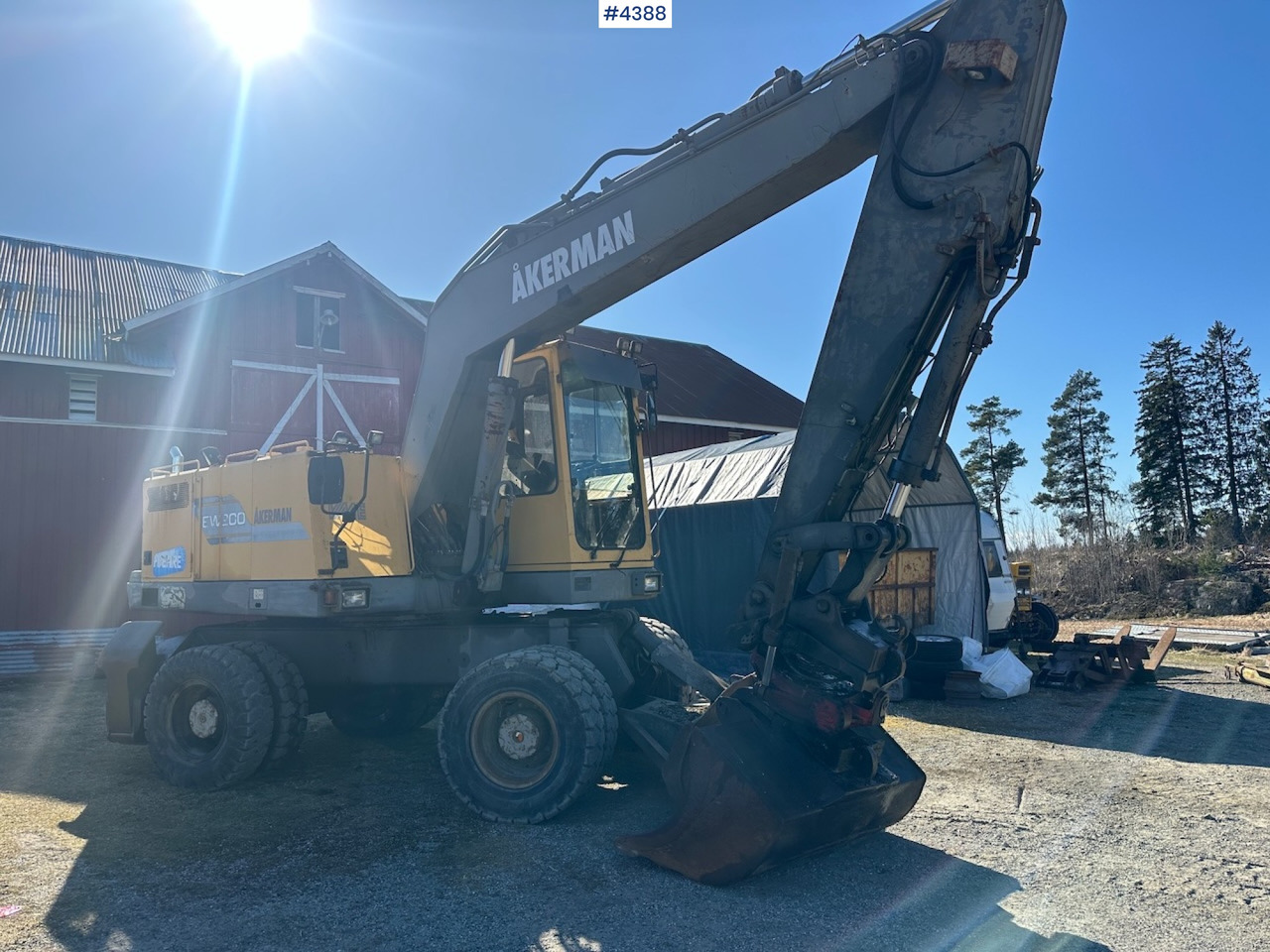 1995 Åkermann EW200 Wheel machine w/ grading bucket og tiltrotator. WATCH VIDEO. - Máy xúc: hình 1 1995 Åkermann EW200 Wheel machine w/ grading bucket og tiltrotator. WATCH VIDEO. - Máy xúc: hình 1