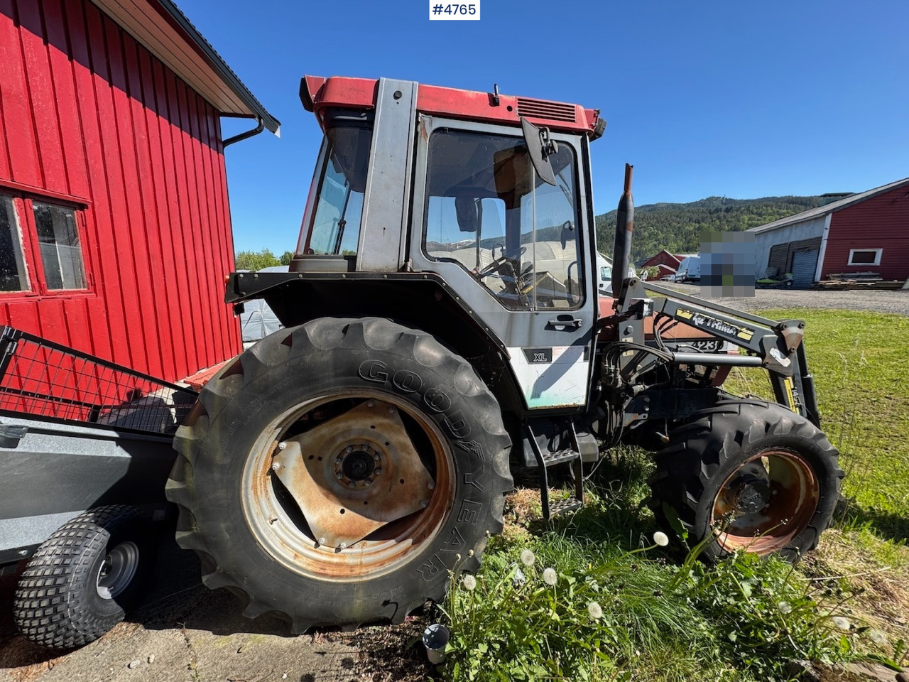 1995 Case International 4230 w/front loader. - Máy cày: hình 5 1995 Case International 4230 w/front loader. - Máy cày: hình 5