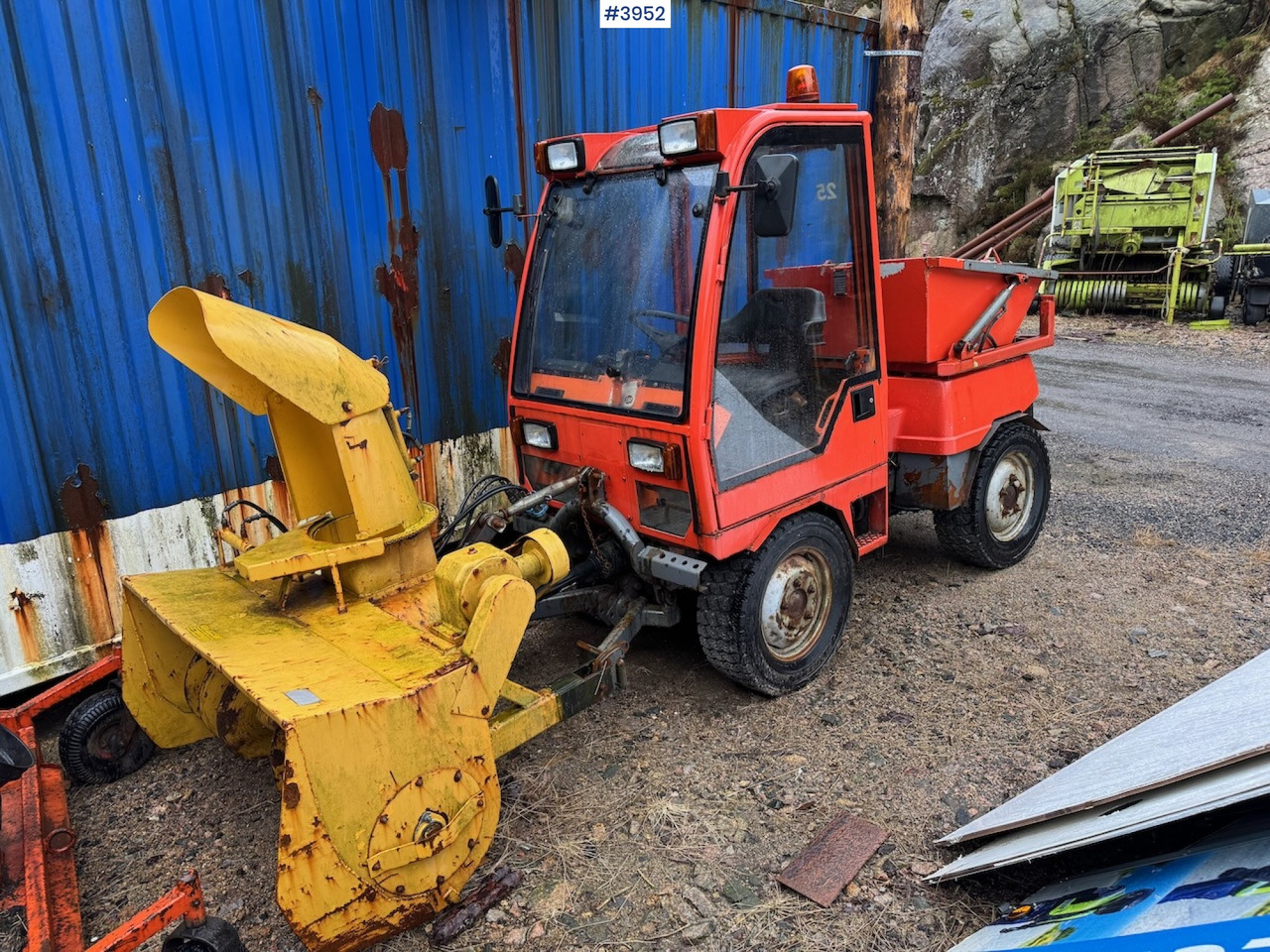 1996 Holder 240 with some equipment - Máy cày: hình 2 1996 Holder 240 with some equipment - Máy cày: hình 2