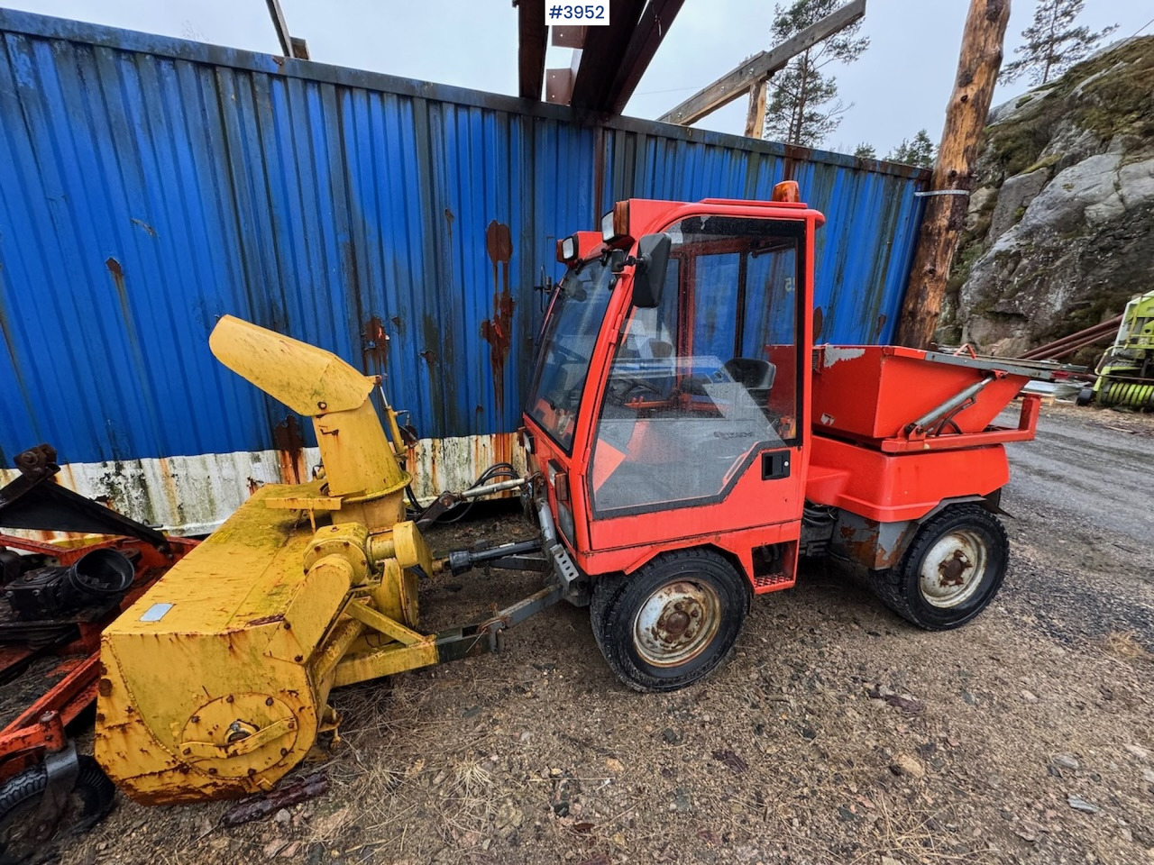 1996 Holder 240 with some equipment - Máy cày: hình 1 1996 Holder 240 with some equipment - Máy cày: hình 1