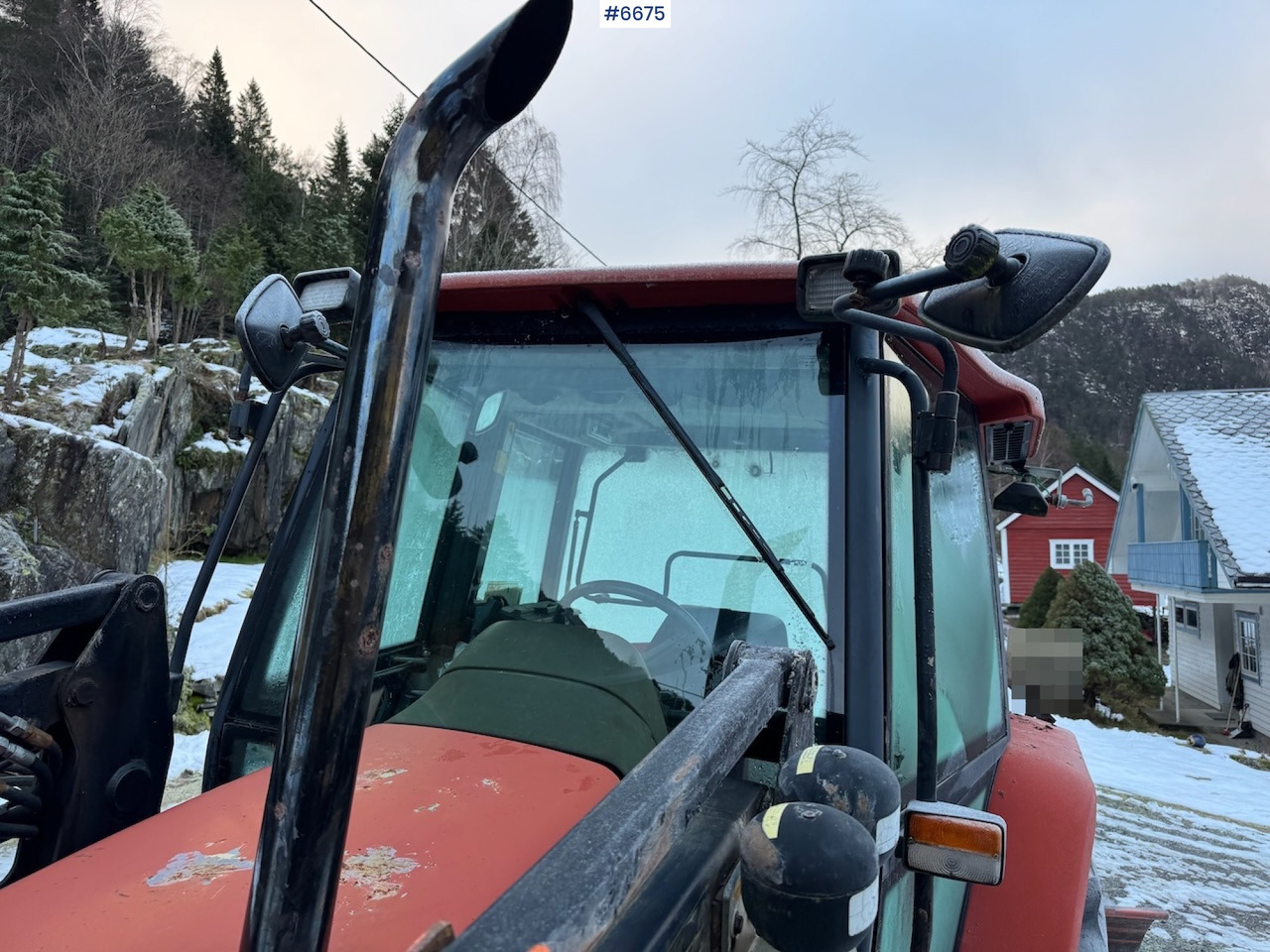 1997 New Holland L 85 w/ front loader. - Máy cày: hình 5 1997 New Holland L 85 w/ front loader. - Máy cày: hình 5