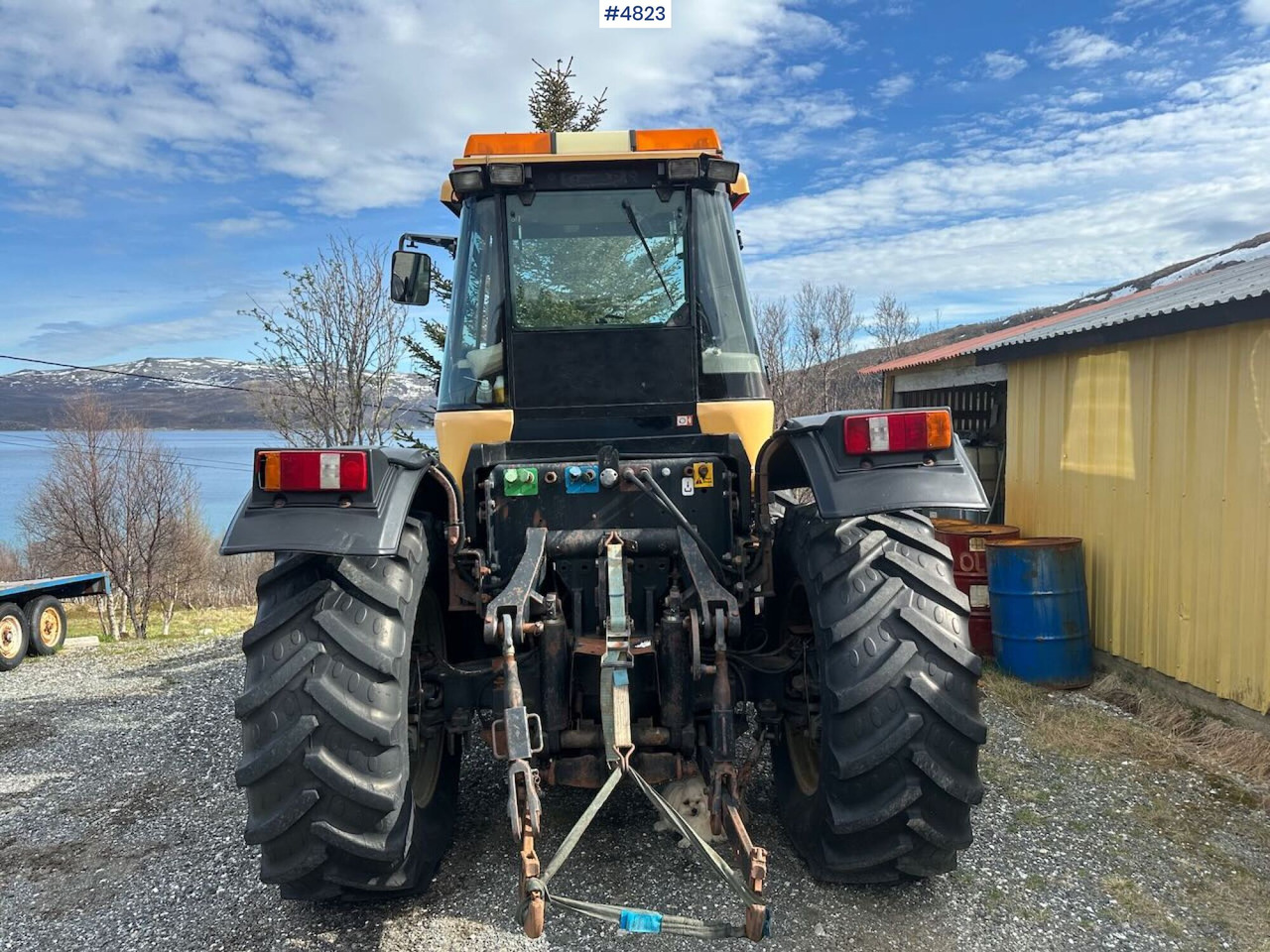 2000 JCB Fastrac 4x4 tractor w/ loader, 2 new tires, gravel bucket or snow bucket. WATCH VIDEO. - Máy cày: hình 4 2000 JCB Fastrac 4x4 tractor w/ loader, 2 new tires, gravel bucket or snow bucket. WATCH VIDEO. - Máy cày: hình 4