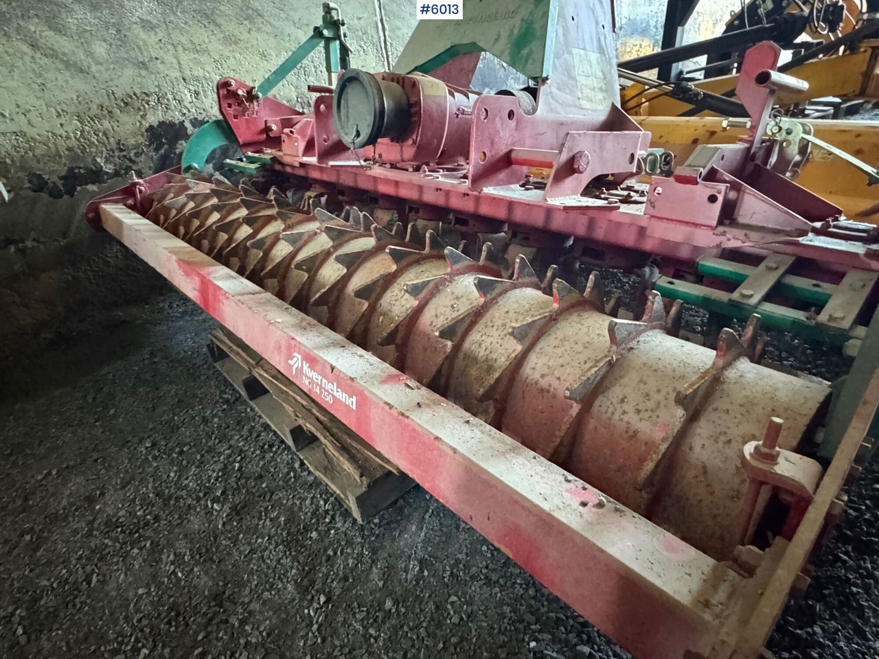 2000 Kverneland NG 14 250 horizontal tiller - Thiết bị xới đất: hình 5 2000 Kverneland NG 14 250 horizontal tiller - Thiết bị xới đất: hình 5
