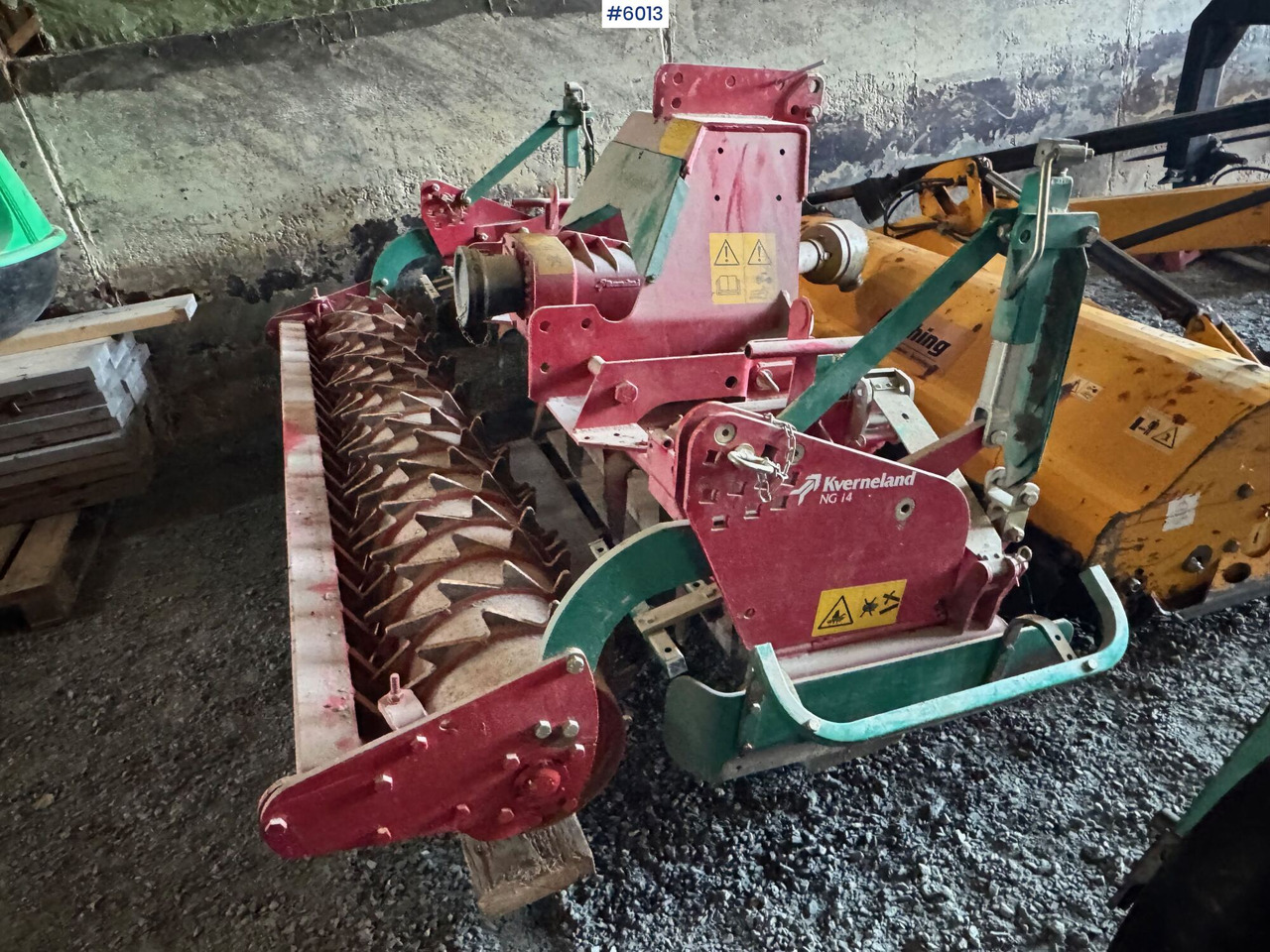 2000 Kverneland NG 14 250 horizontal tiller - Thiết bị xới đất: hình 2 2000 Kverneland NG 14 250 horizontal tiller - Thiết bị xới đất: hình 2