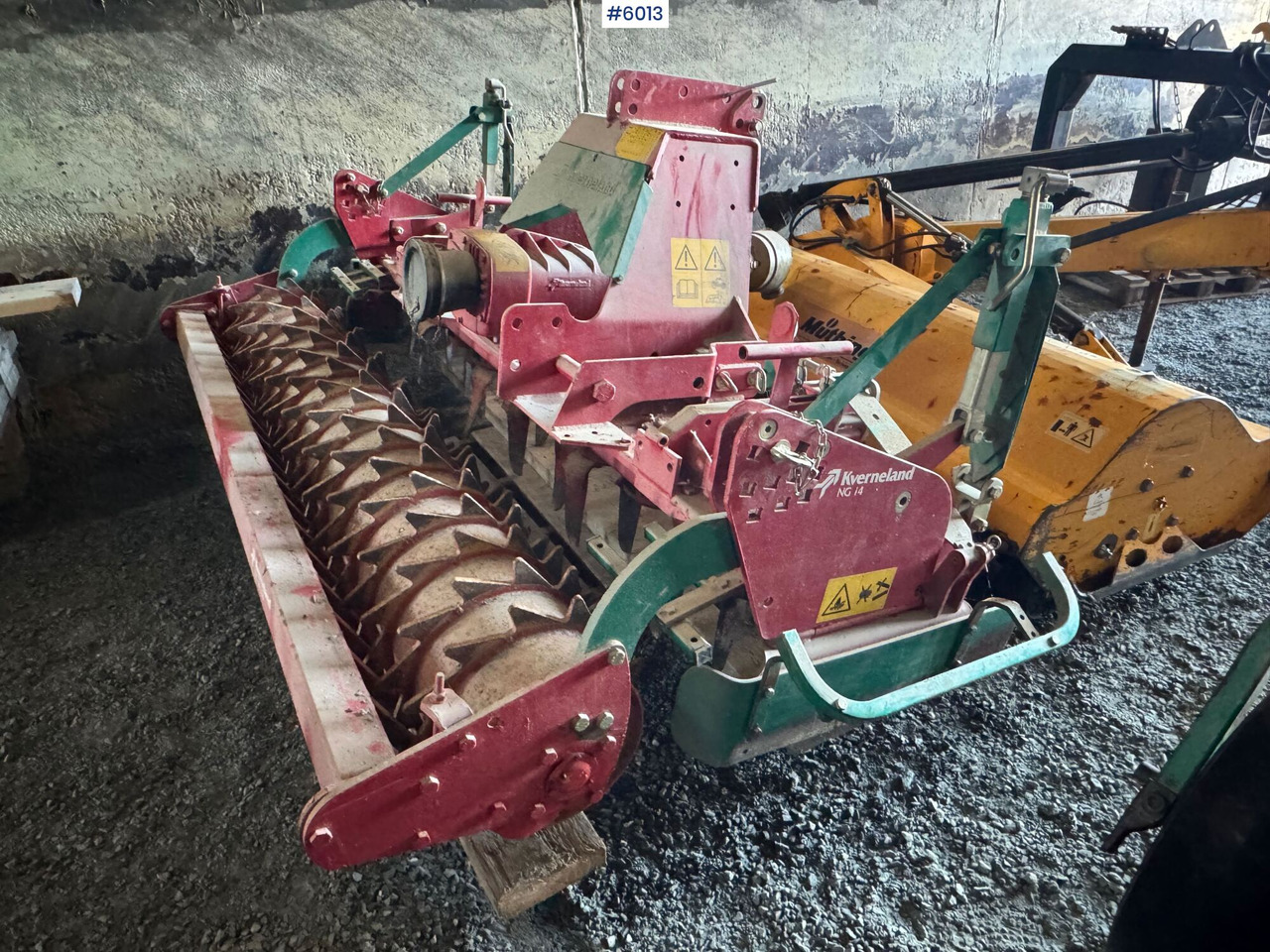 2000 Kverneland NG 14 250 horizontal tiller - Thiết bị xới đất: hình 1 2000 Kverneland NG 14 250 horizontal tiller - Thiết bị xới đất: hình 1