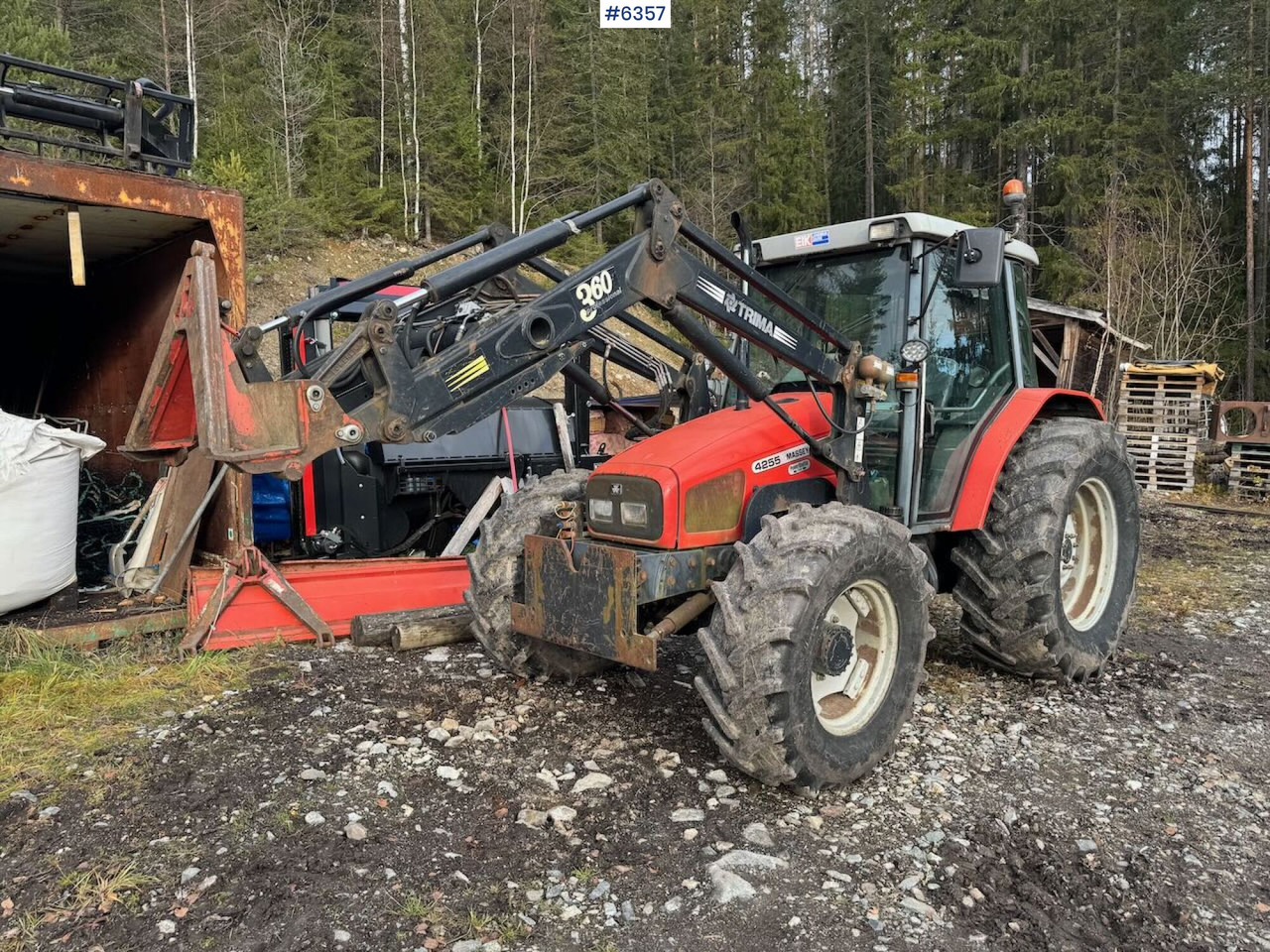 2000 Massey Ferguson 4255 m/ frontlaster - Máy cày: hình 4 2000 Massey Ferguson 4255 m/ frontlaster - Máy cày: hình 4