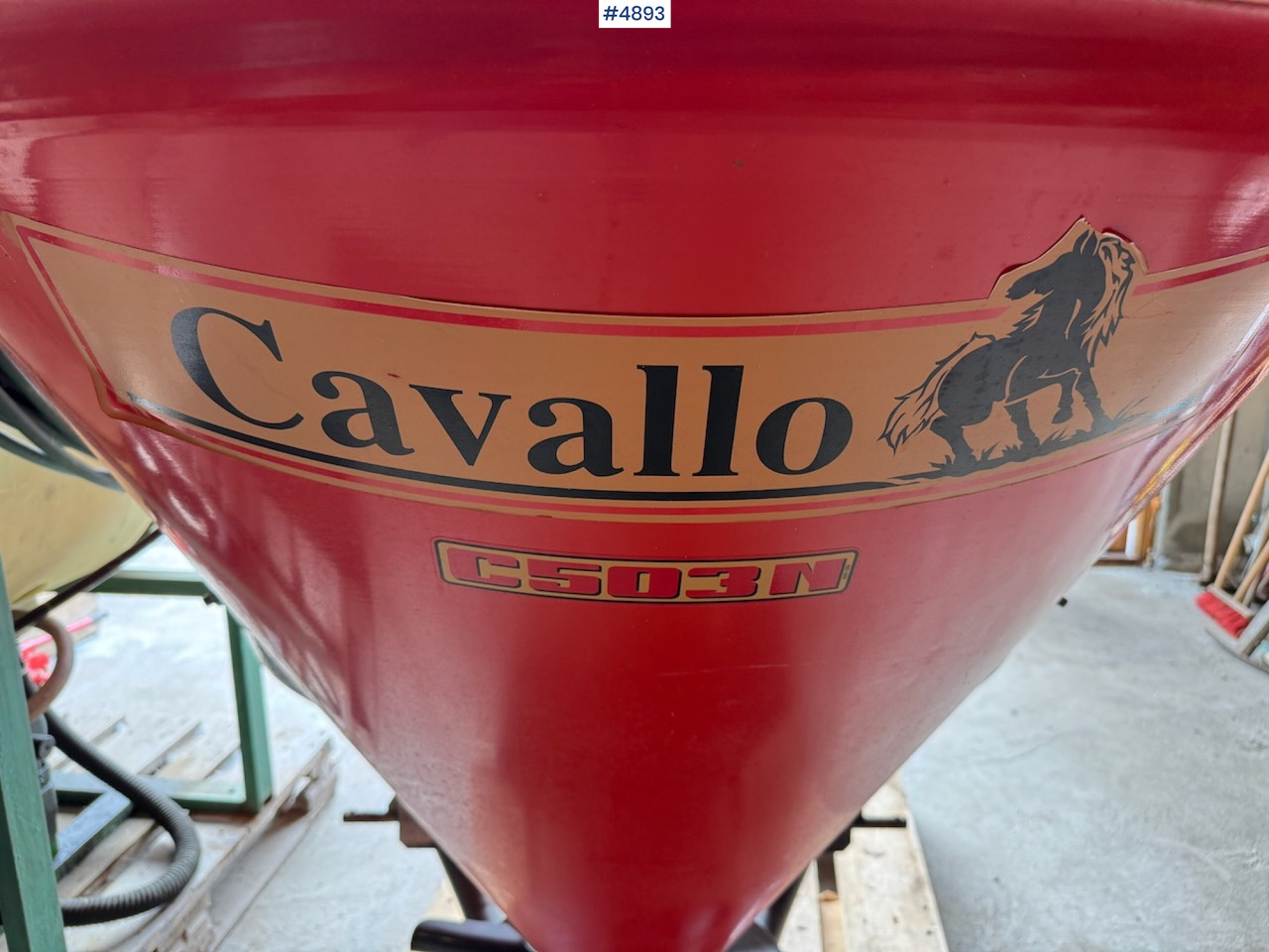 2001 Cavallo C503N. - Máy rải phân bón: hình 1 2001 Cavallo C503N. - Máy rải phân bón: hình 1