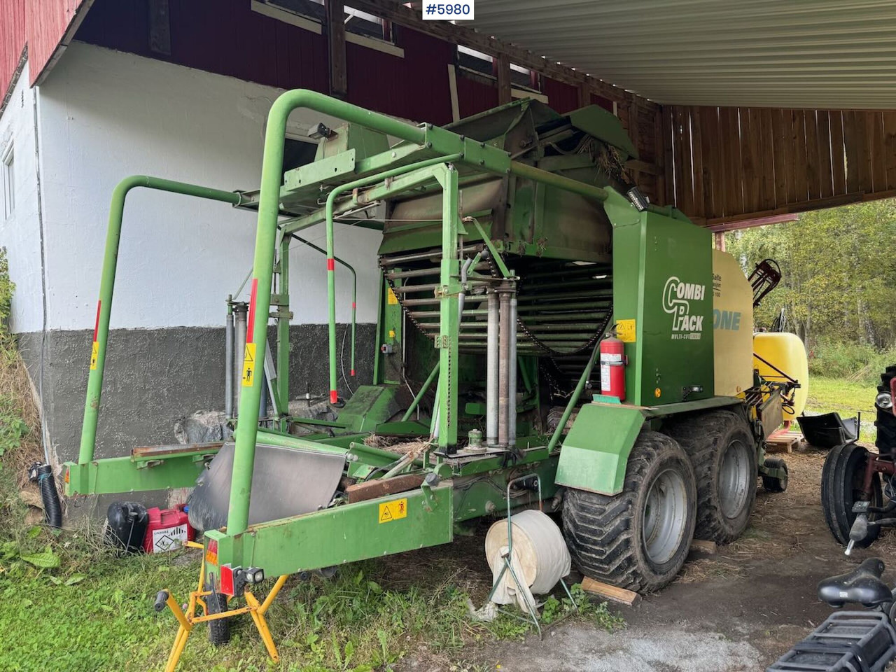 2001 Krone Combipack 1500 - Trang thiết bị dàn trải: hình 5 2001 Krone Combipack 1500 - Trang thiết bị dàn trải: hình 5