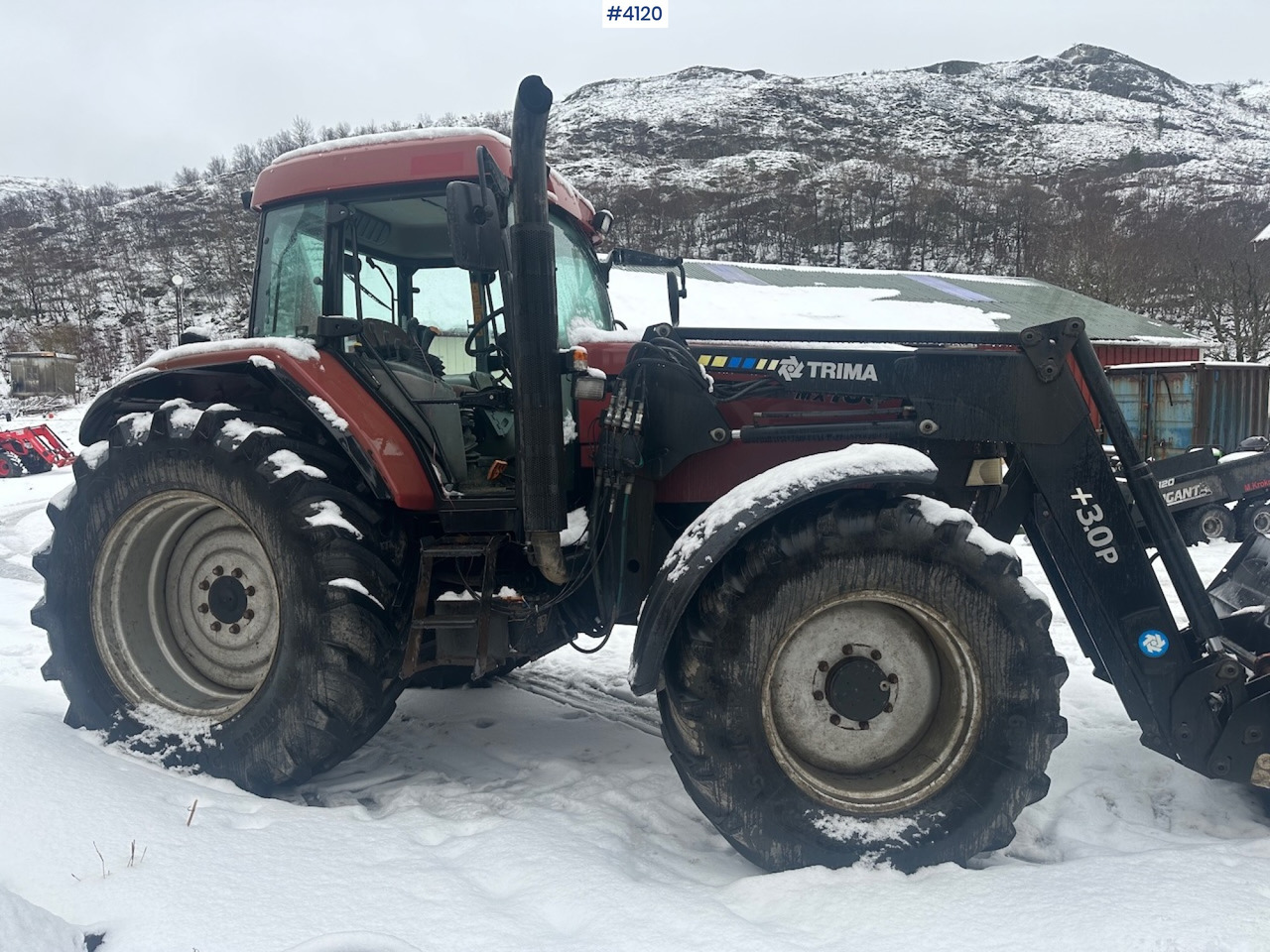 2002 CASE MX 135 MAXXUM 4x4 tractor with front loader. - Máy cày: hình 1 2002 CASE MX 135 MAXXUM 4x4 tractor with front loader. - Máy cày: hình 1