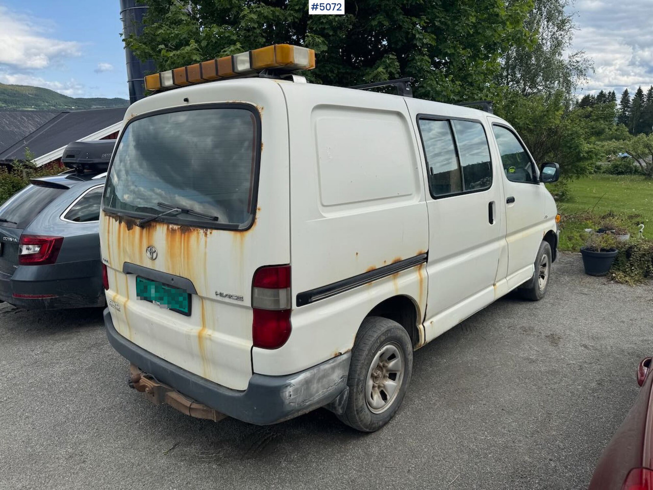 2003 Toyota Hiace 4wd - Xe van chở hàng: hình 4 2003 Toyota Hiace 4wd - Xe van chở hàng: hình 4